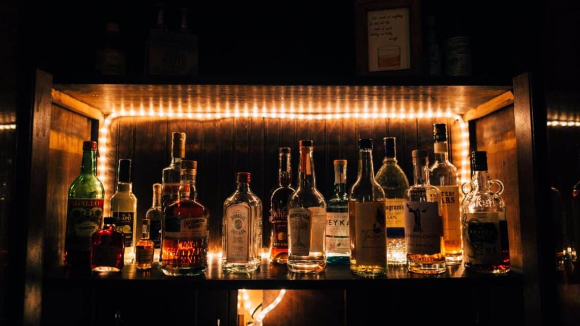 Les avantages d&rsquo;offrir un coffret dégustation rhum ou whisky en cadeau